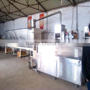 Food extruder equipment