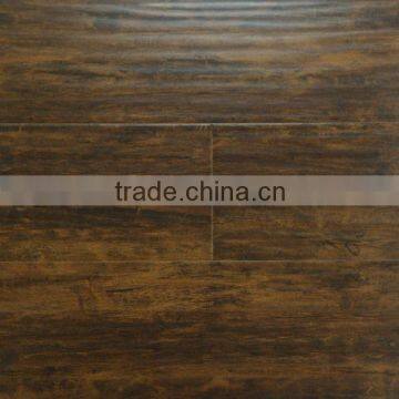 2014 hot sales high quality embossed surface laminate flooring