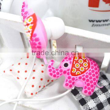 Shenzhen factory promotional gift item cheap earphone in ear earphone