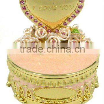 flower decoration heart shape fashion gold decorative metal Jewelry box for wedding gifts and valentines gifts