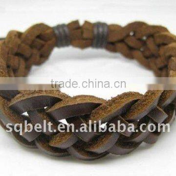 Fashion braided leather bracelet