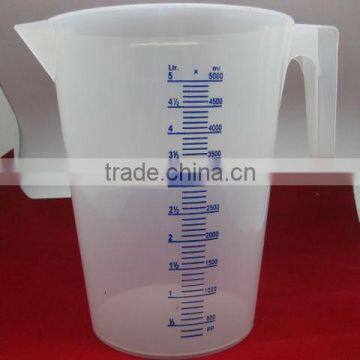 plastic measuring cup