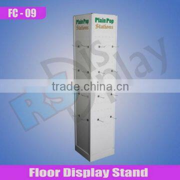 4 side floor hook display stand with casters