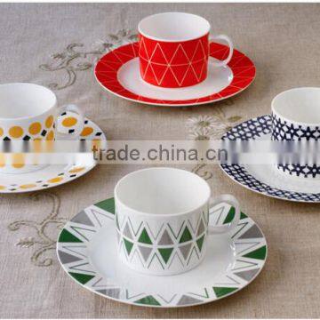 Haonai hot sale geometric printed ceramic coffee cup and saucer sets ceramic coffee set stackable coffee cup set