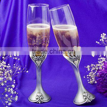 elegant decorated poly resin crown themed toasting flutes