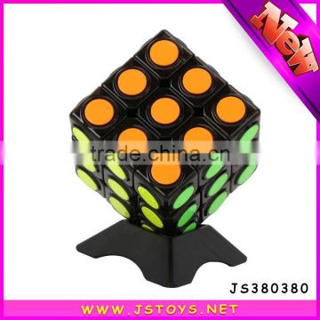 New products square plastic cube puzzle with different style