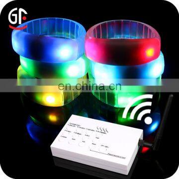 Concert Souvenirs Radio Control Remote LED Bracelet 2 in 1 Function Glam Glow photo-5