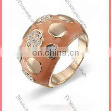 fashion and unique Sweet Pink Multi-Gemstone Polka Dot Ring jewelry in orange