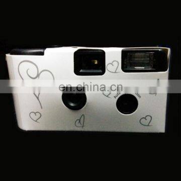 HEARTS DISPOSABLE WEDDING Bridal CAMERA WITH FLASH 35mm