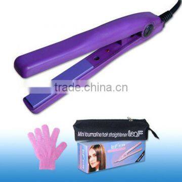 Mini hair straightener