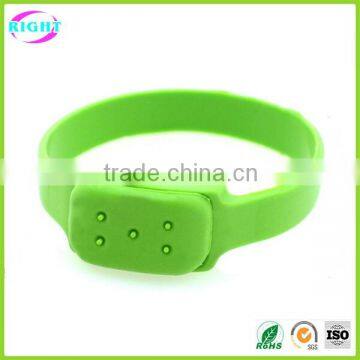 Effective Silicone Mosquito Repellent Wristband photo-3