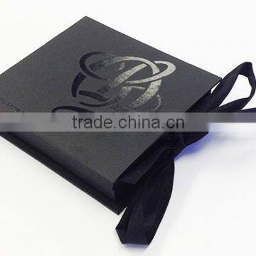 Black Cardboard UV spot Gift Box With ribbion