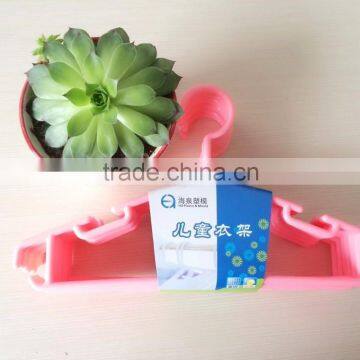 Plastic Baby Clothing Hanger With Four Colour Hot Selling