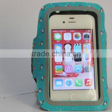 Reflective neoprene armband for iphone 6