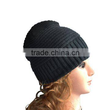2015 Wholesale Handmade Knitting Beanie Headphone With Built in Microphones photo-2