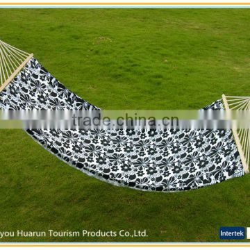 Canvas Beautiful Hammock With Wooden Bar