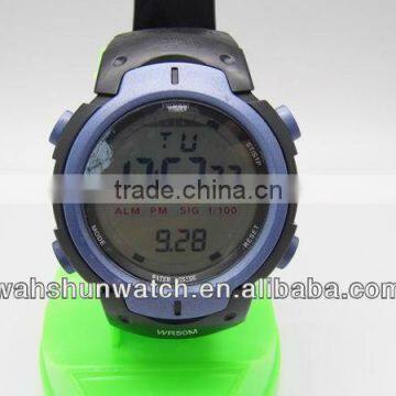 2013 Fashionable PU strap big face electronic watch for men