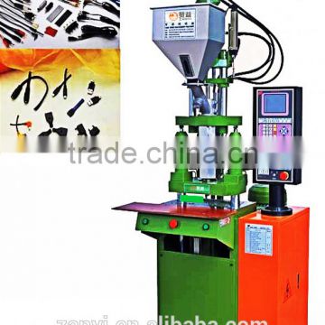 hand operated injection molding machine