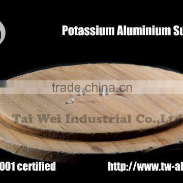 99.9% High Quality Alum Deodorant Crystal Potassium Aluminium Sulfate photo-3