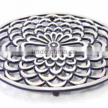 2016 new design antique trivets