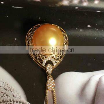 12-13mm Golden South Sea Pearl Pendant