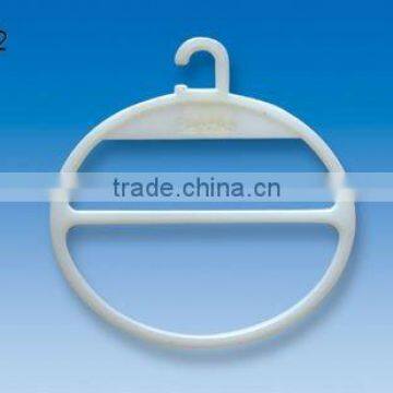 Plastic Scarf Hanger