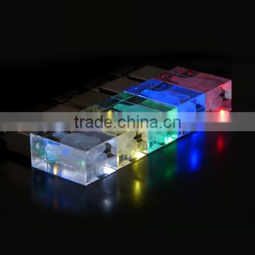 free samples 3D logo customized crystal glass usb flash drive with led light