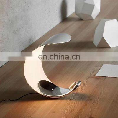 American Retro Moon Table Lamp for Bedroom Living Room Home Decor Desk Light for Study Desktop Bedside photo-5