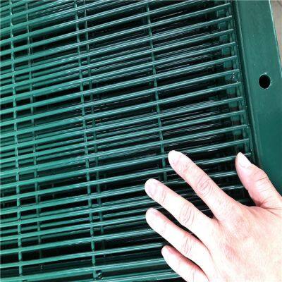 358 Anti Climb Security Fence With Optional Barbed Wire Topping photo-1