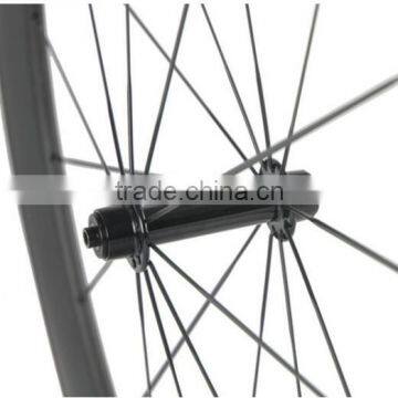1 Pair of Carbon Fiber Road Wheelset Matte Finish 700C Carbon Wheels Clincher 60mm for Road Bicycle photo-5