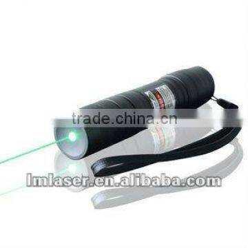 100mw 532nm green laser pointer focus moments after light matches