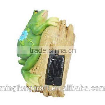 Hot Selling Garden Decor Animated Resin Frog Solar Light photo-4