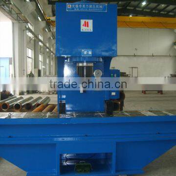 Axial correction hydraulic chamber filter press