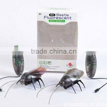 CUTE AND NEW!!R/C BEETLE MINI ROBOT W/LIGHT-775