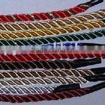 round shoelace tipping machine
