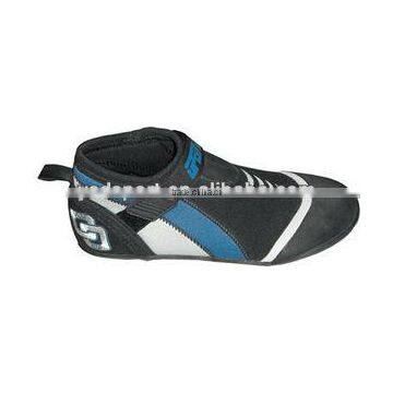 diving boots