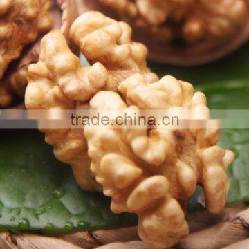 walnut in shell, walnut kernel