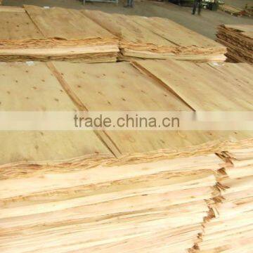 SHORT CORE VENEER ROTARY SHORT GRAIN 1.6-2.2MM