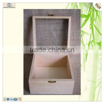 Wholesale Square Glass Lid Wooden Flower Rose Box