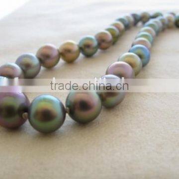 Fashionable 9-10 mm Peacock Green Freshwater Pearl Necklace photo-3