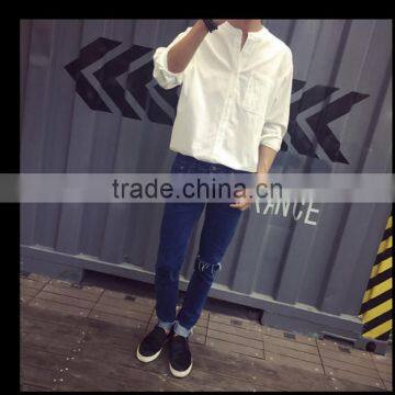 The Cotton and Linen Material Loose Collar Men's White Shirt photo-3