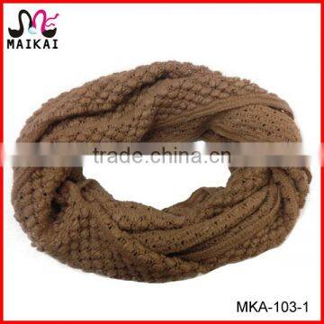 Women's winter fashion knitted acrylic snood scarf pattern