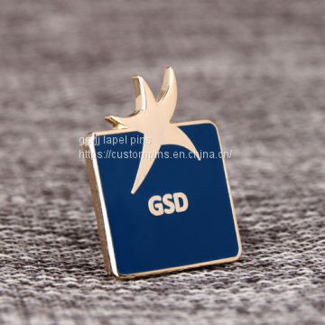 Gold Star Lapel Pins