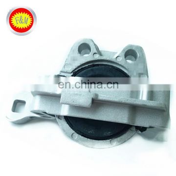 Auto Parts Front Right Engine Rubber Mount For BBM4-39-060D