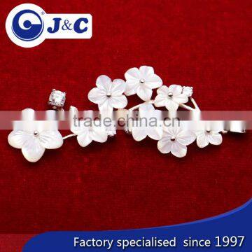 Manufacture Real Natural Mother of Pearl Shell Carve Flower Bracelet photo-4