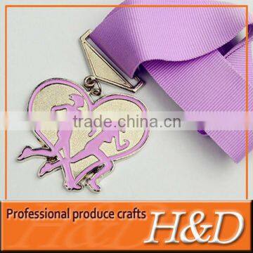 custom medals with ribbon used sports game or business