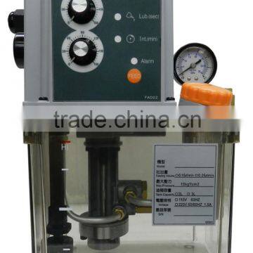 3L PISTON TYPE DUAL SWITCH LUBRICATOR (GS-7962K02)