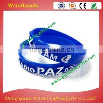 Newest style beautiful custom made soft pvc wristband for promo