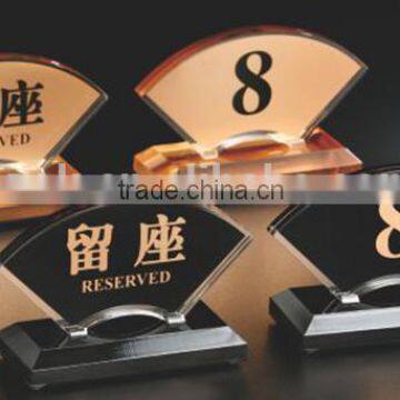 Wholesale customized upright thick acrylic material office meeting sign holder