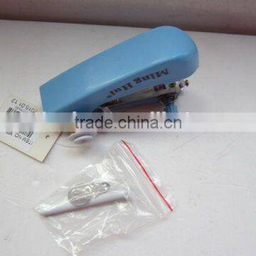 High Quality Best Selling Mini Handheld Pocket Sewing Machine photo-5